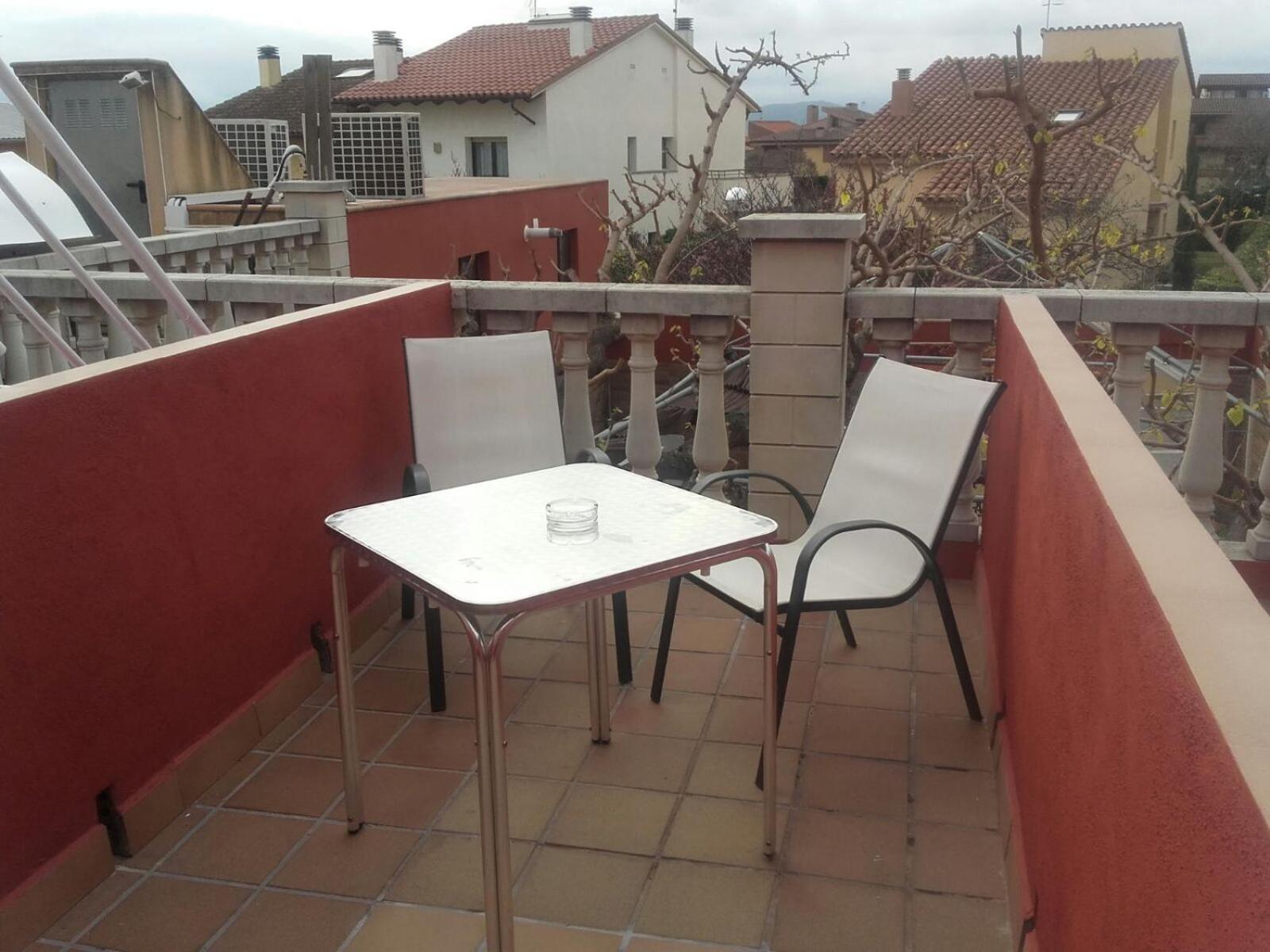 Pension Avenida Вильяфранка-дель-Пенедес Номер фото