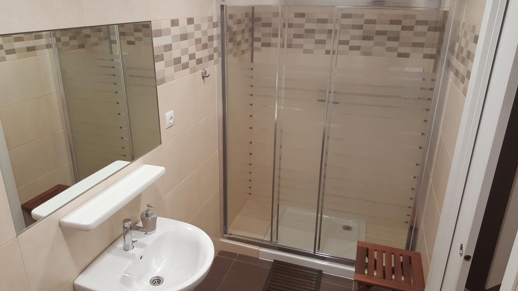 Pension Avenida Вильяфранка-дель-Пенедес Экстерьер фото